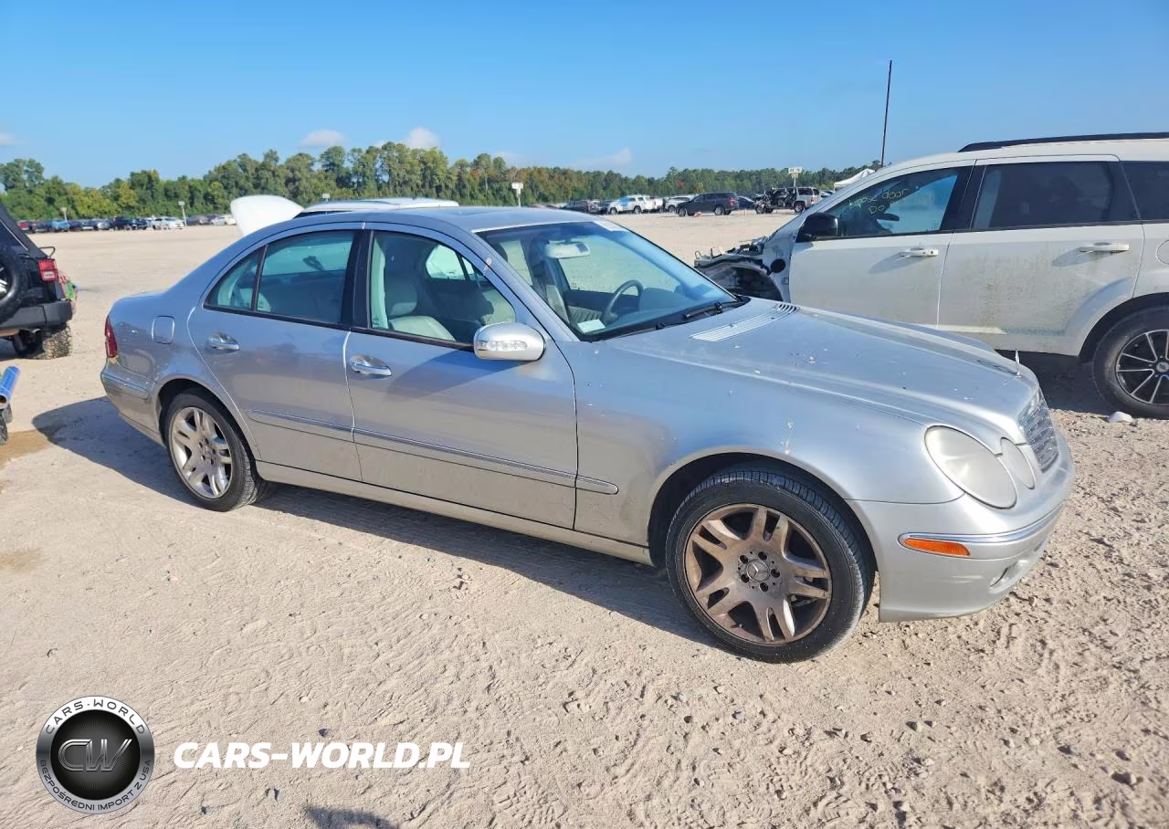 2003 Mercedes-Benz E 500 VIN:WDBUF70J03A330655 - 4