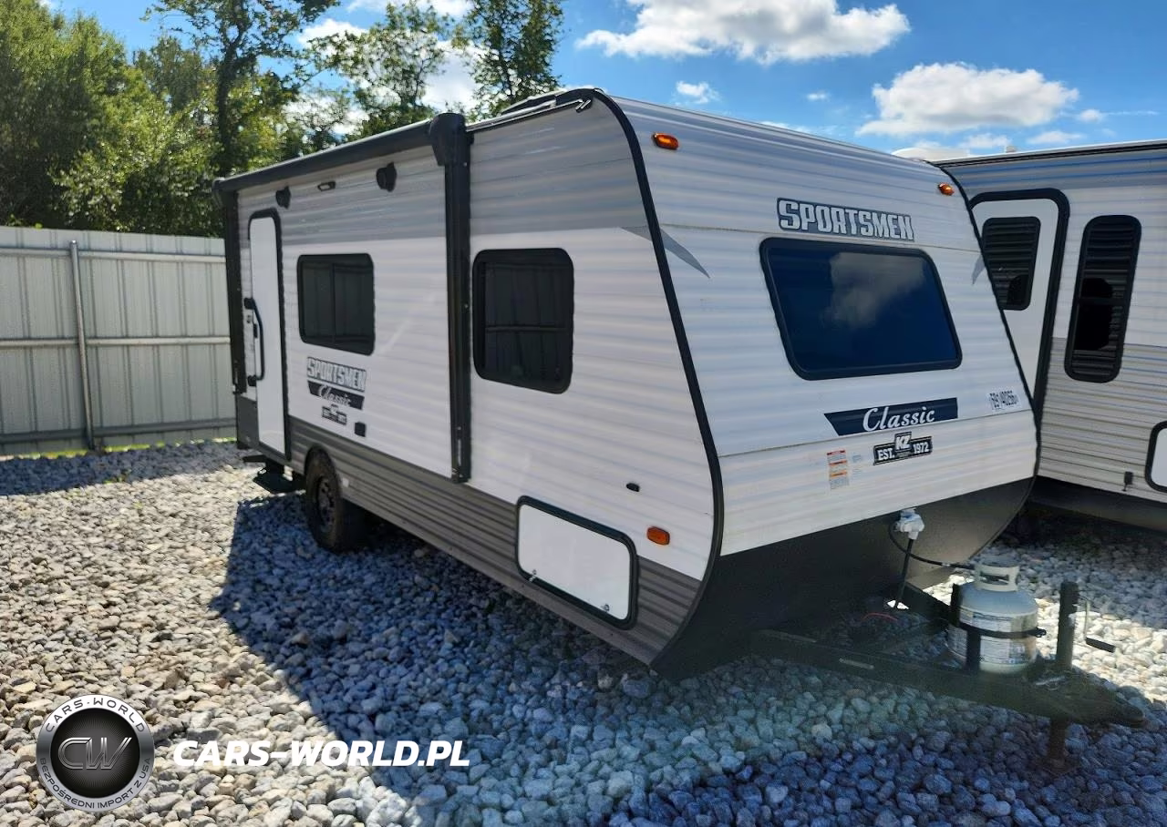 2022 Kz Spree Trailer