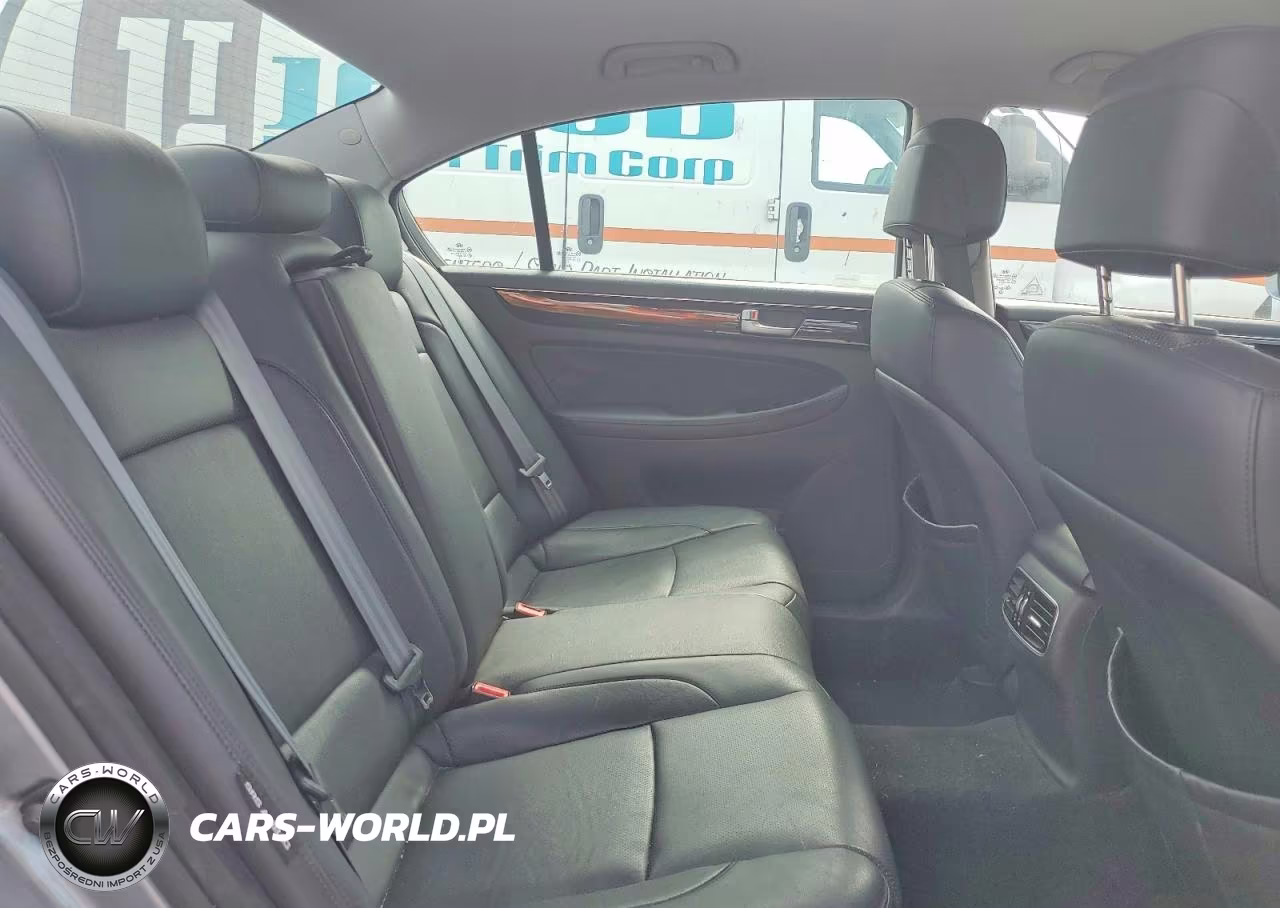 2013 Hyundai Genesis 3.8L VIN:KMHGC4DD4DU255187 - 10