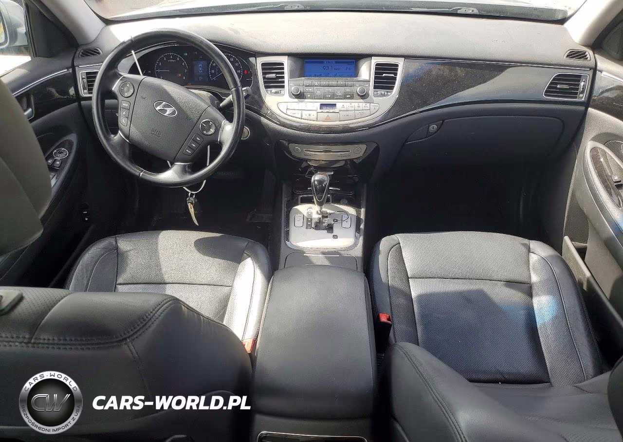 2013 Hyundai Genesis 3.8L VIN:KMHGC4DD4DU255187 - 8