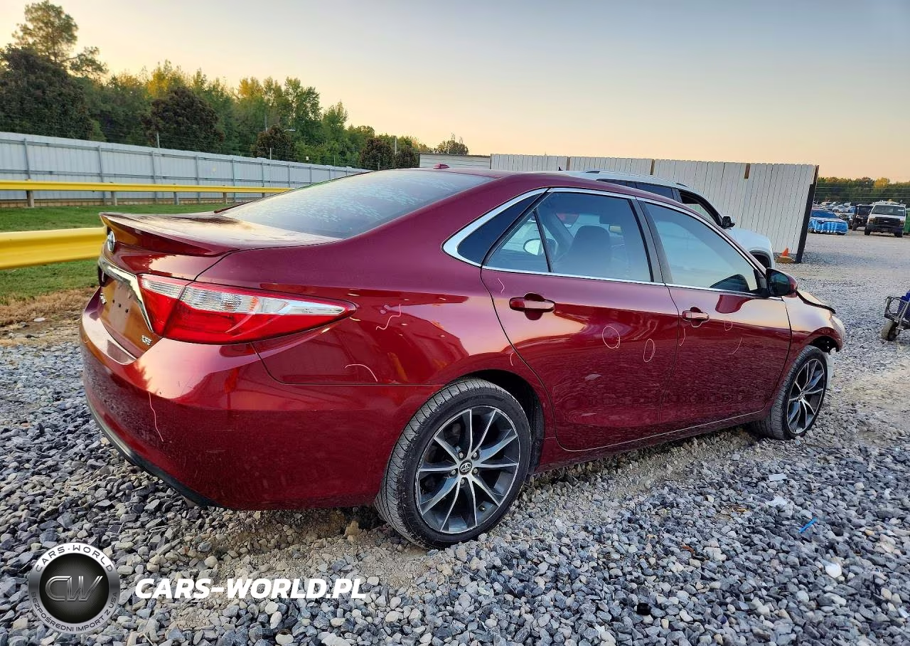 2017 Toyota Camry Xse VIN:4T1BF1FK7HU795957 - 3