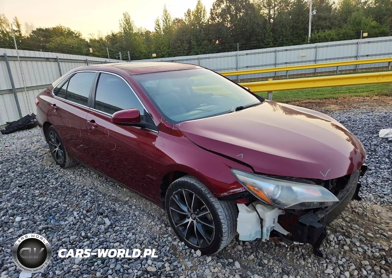 2017 Toyota Camry Xse VIN:4T1BF1FK7HU795957 - 4