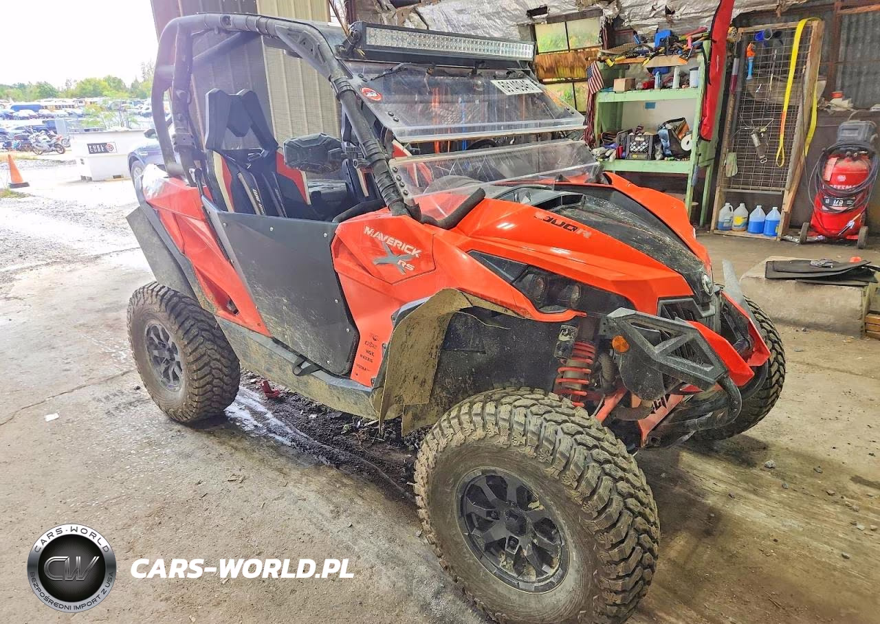 2014 Can-Am Maverick Utility Vehicle