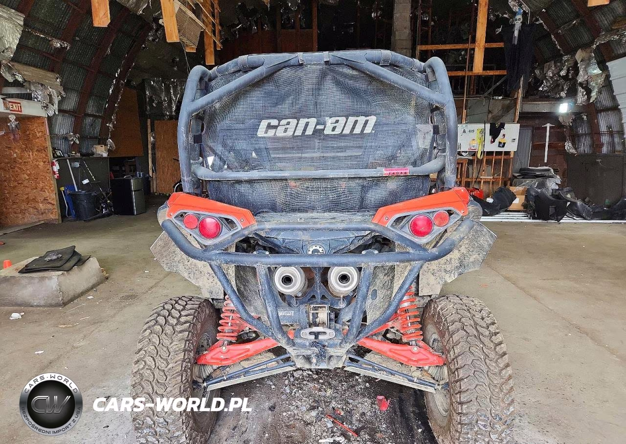 2014 Can-Am Maverick Utility Vehicle VIN:3JBPXHP10EJ000337 - 10