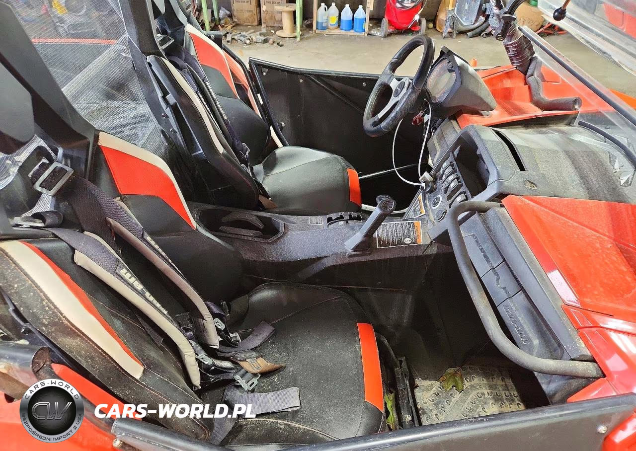 2014 Can-Am Maverick Utility Vehicle VIN:3JBPXHP10EJ000337 - 5