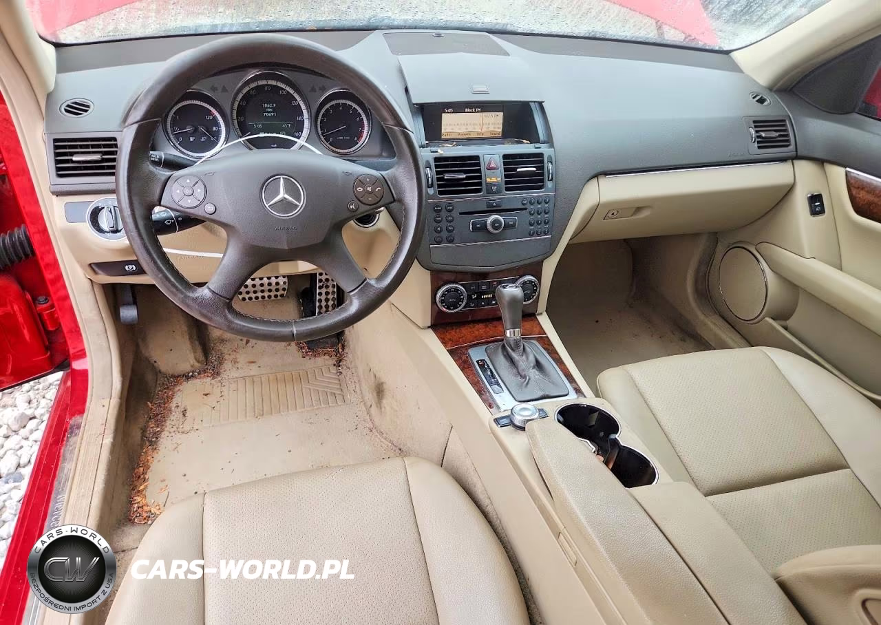 2010 Mercedes-Benz C 300 VIN:WDDGF5EB8AR098959 - 8