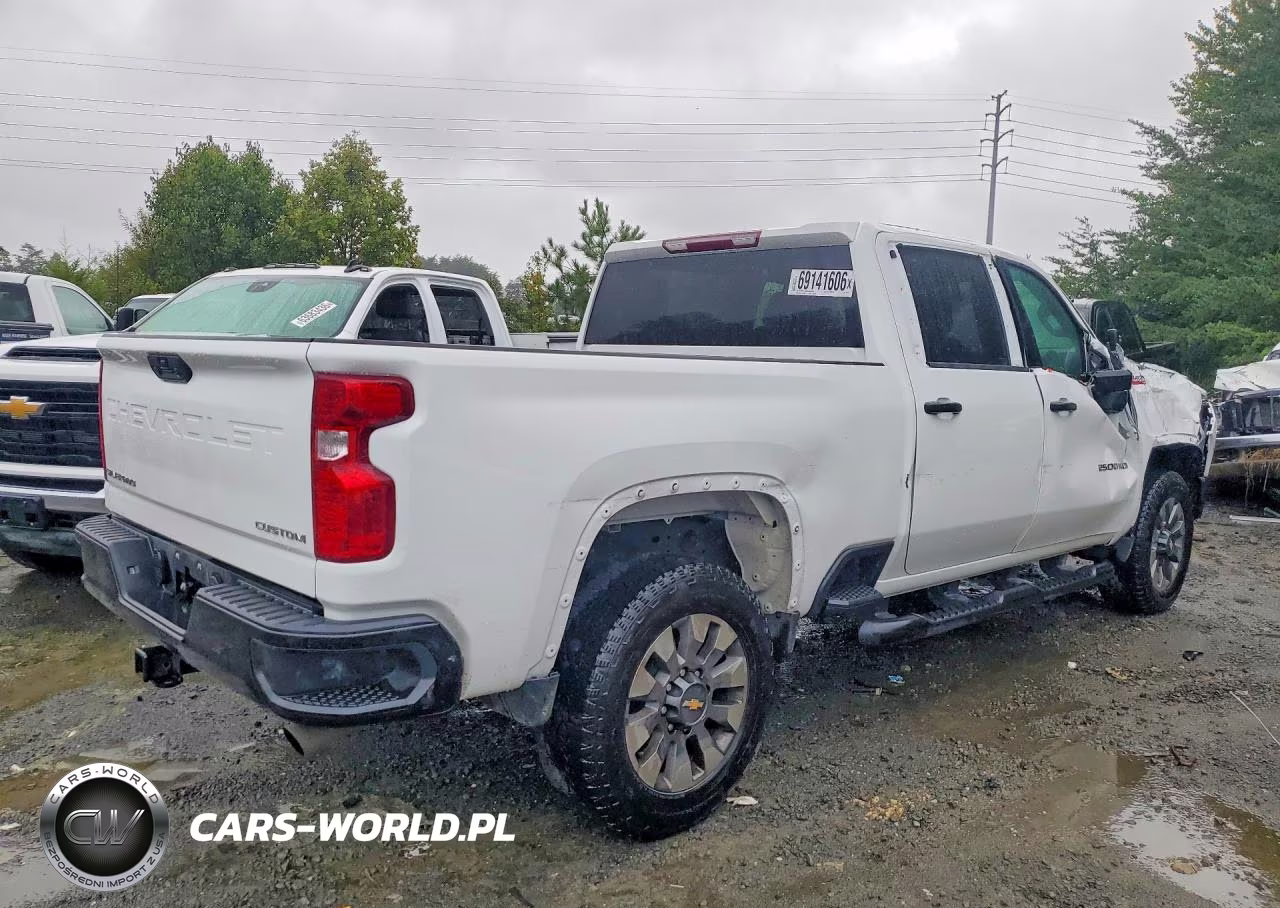 2026 Chevrolet Silverado K2500 Custom VIN:2GC4KME79T1190768 - 3
