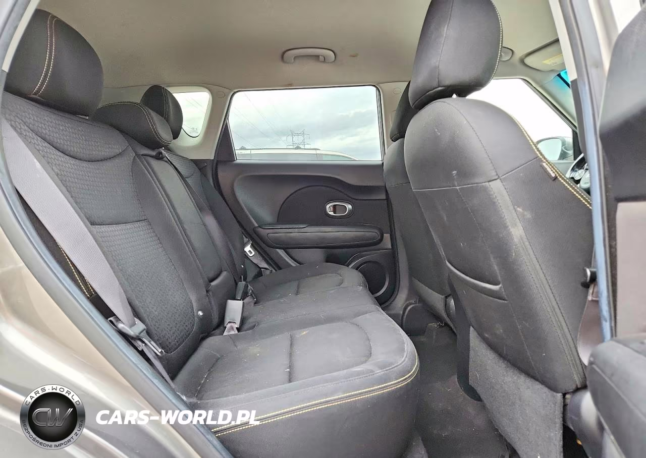 2016 Kia Soul + VIN:KNDJP3A55G7372706 - 11