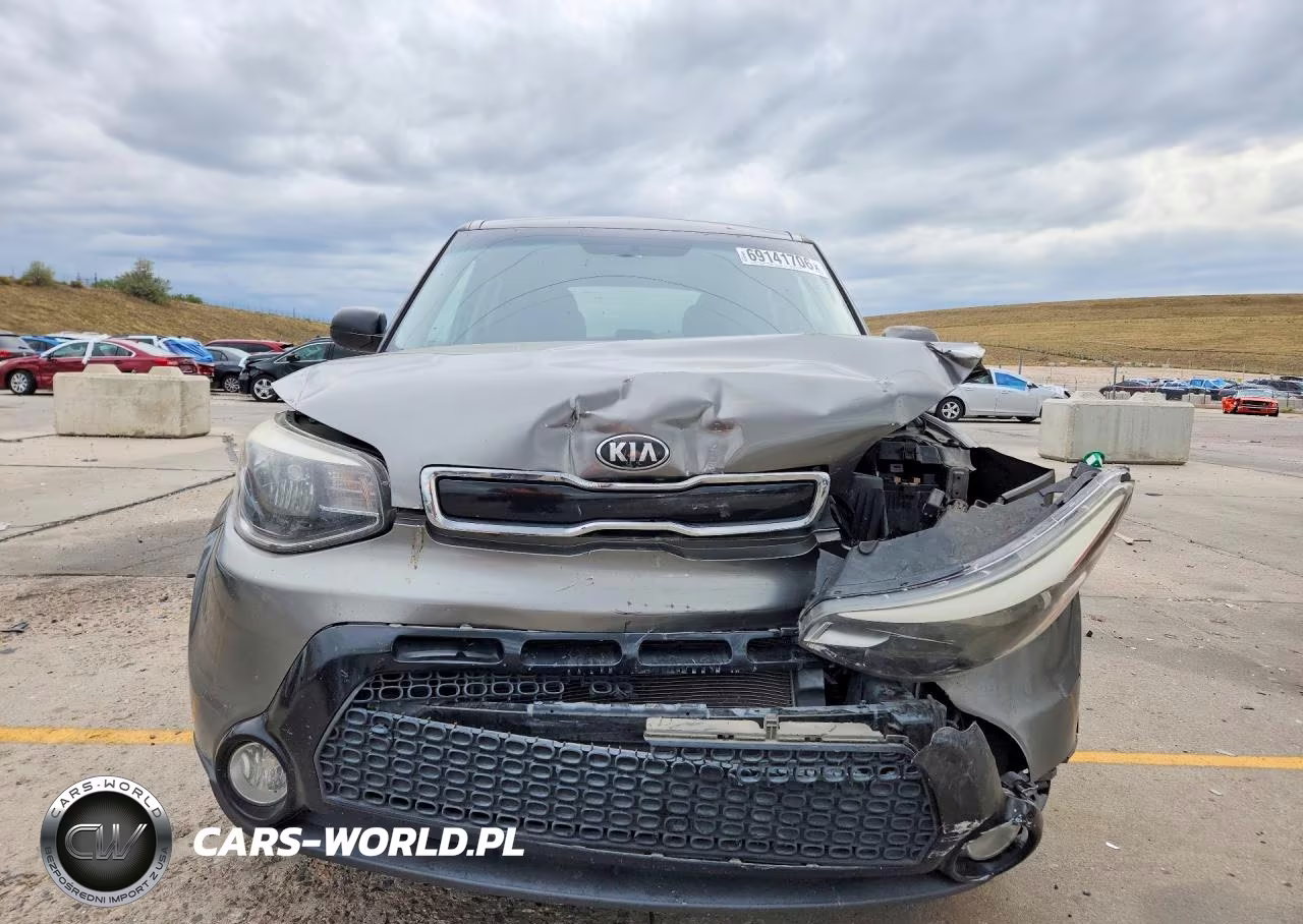 2016 Kia Soul + VIN:KNDJP3A55G7372706 - 5