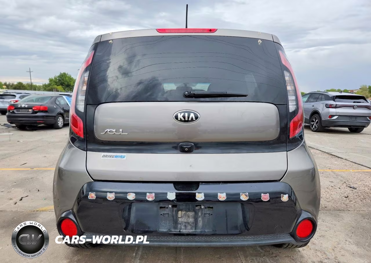 2016 Kia Soul + VIN:KNDJP3A55G7372706 - 6
