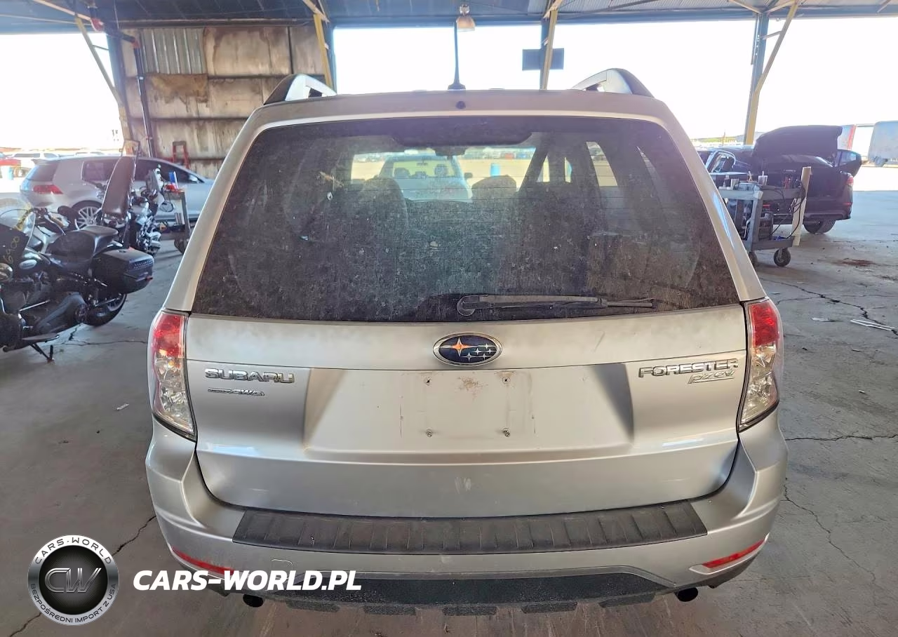 2013 Subaru Forester 2.5X Premium VIN:JF2SHADC7DH442004 - 6