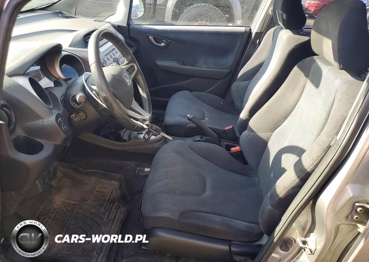 2010 Honda Fit Sport VIN:JHMGE8H48AC005886 - 7
