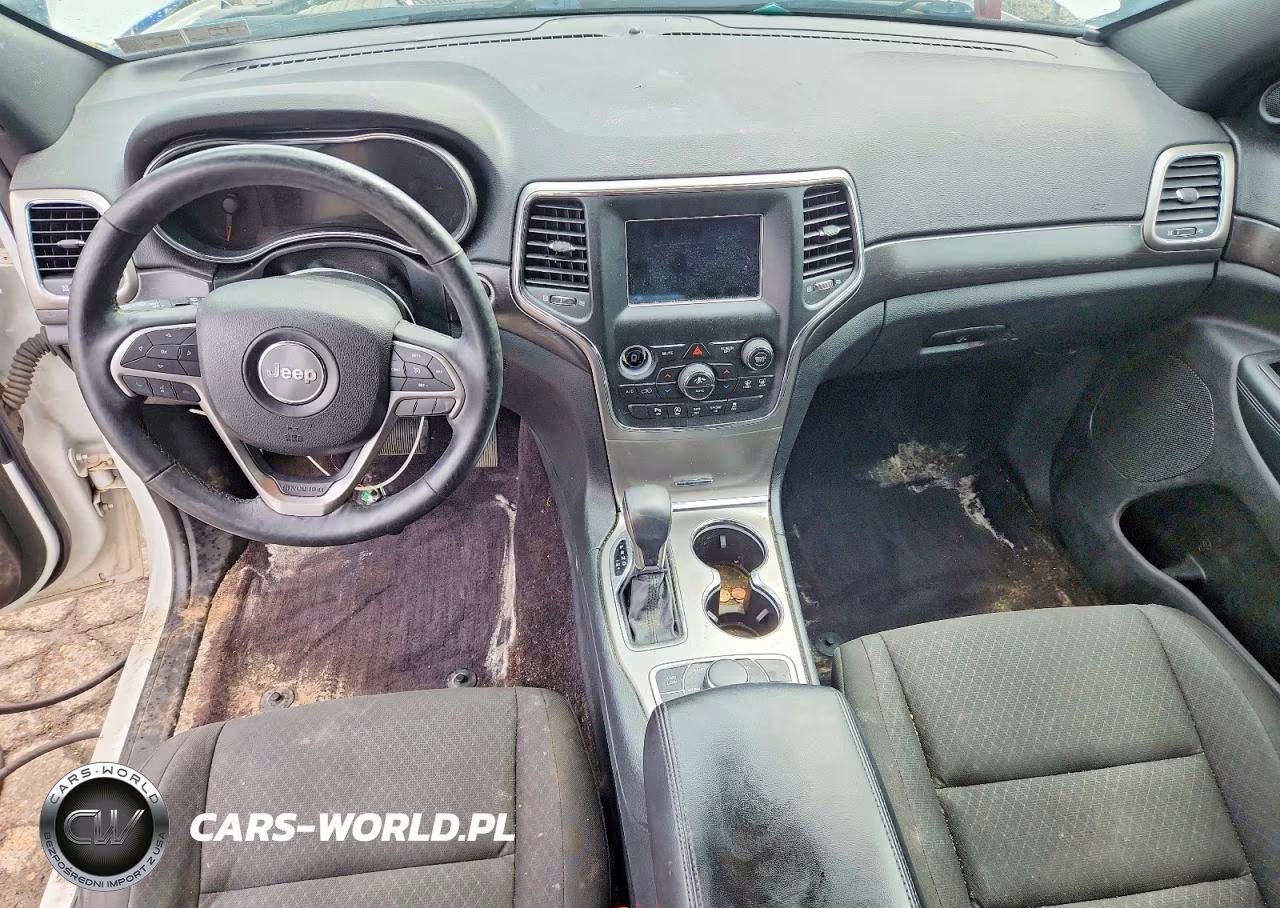 2018 Jeep Grand Cherokee Laredo VIN:1C4RJFAG7JC303716 - 8