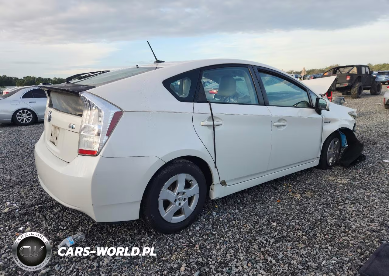 2010 Toyota Prius Iv VIN:JTDKN3DU4A0159677 - 3