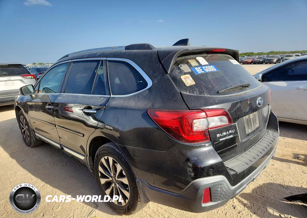 2018 Subaru Outback Touring VIN:4S4BSETC9J3360918 - 2
