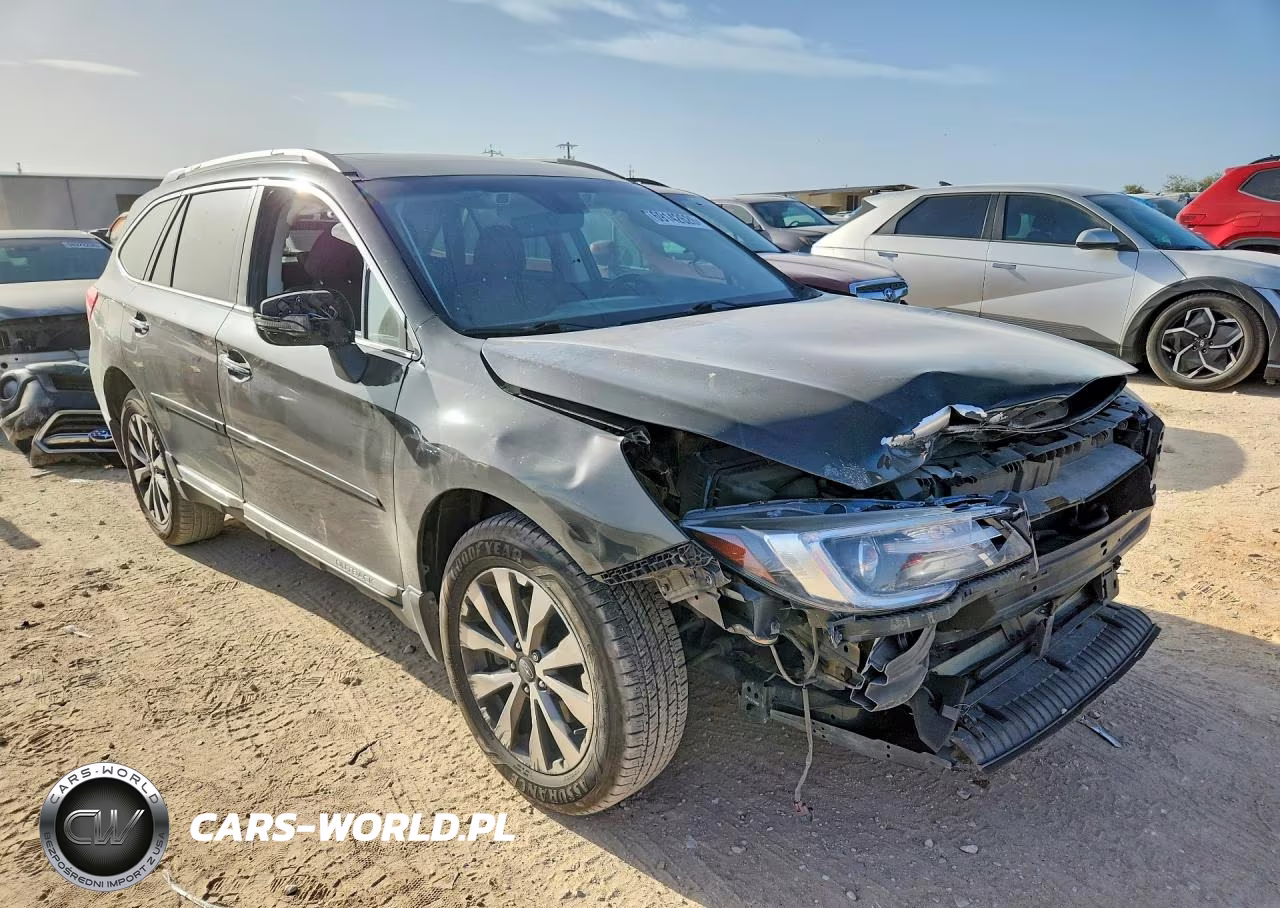 2018 Subaru Outback Touring VIN:4S4BSETC9J3360918 - 4