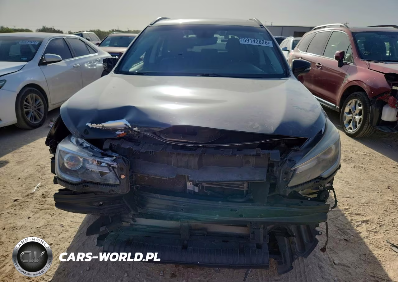 2018 Subaru Outback Touring VIN:4S4BSETC9J3360918 - 5