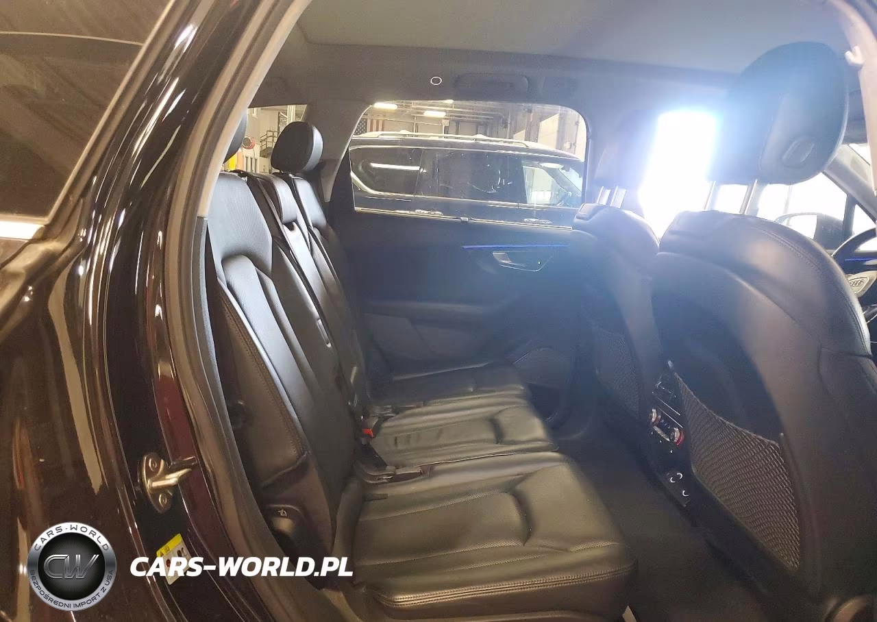 2017 Audi Q7 Prestige VIN:WA1VAAF77HD020757 - 11