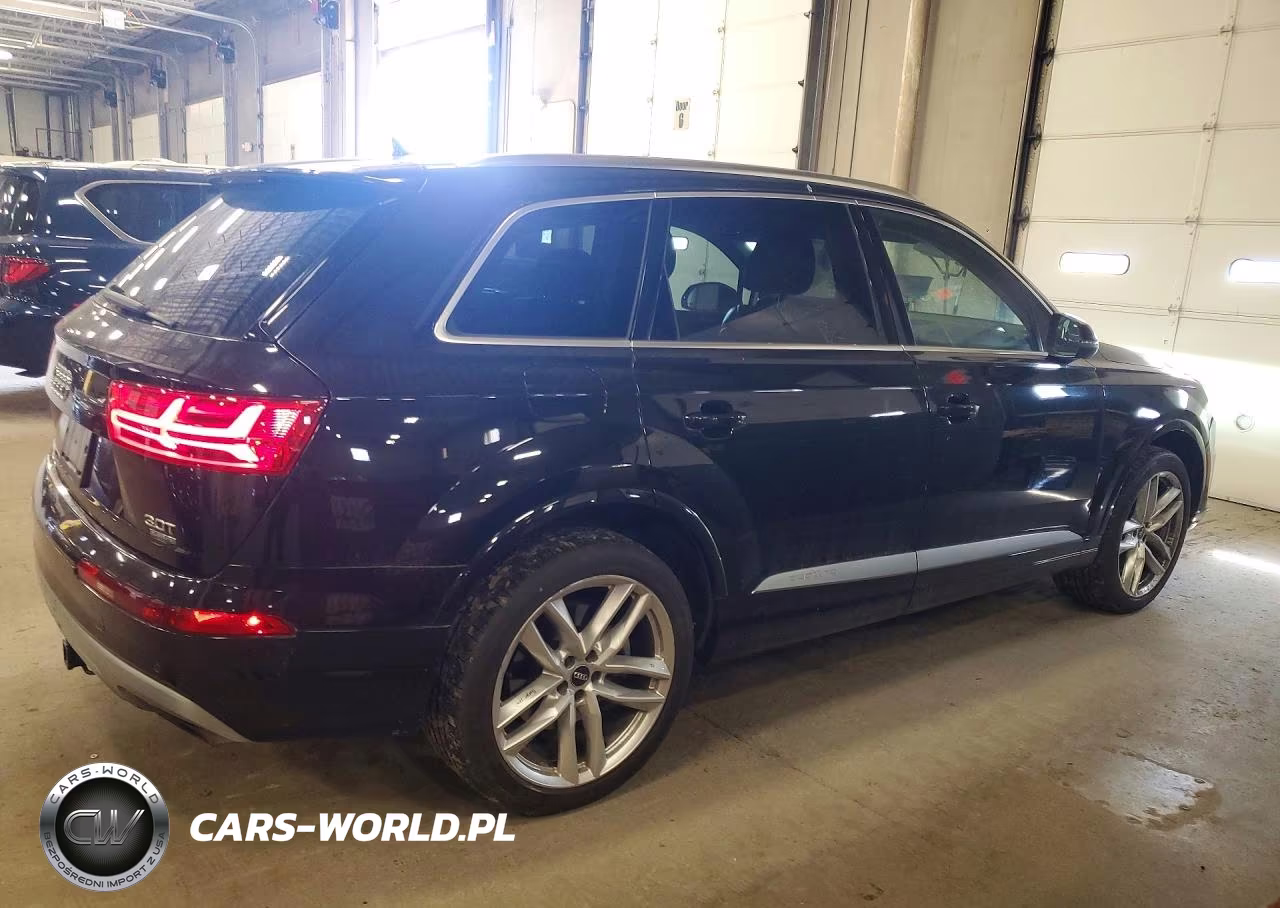 2017 Audi Q7 Prestige VIN:WA1VAAF77HD020757 - 3