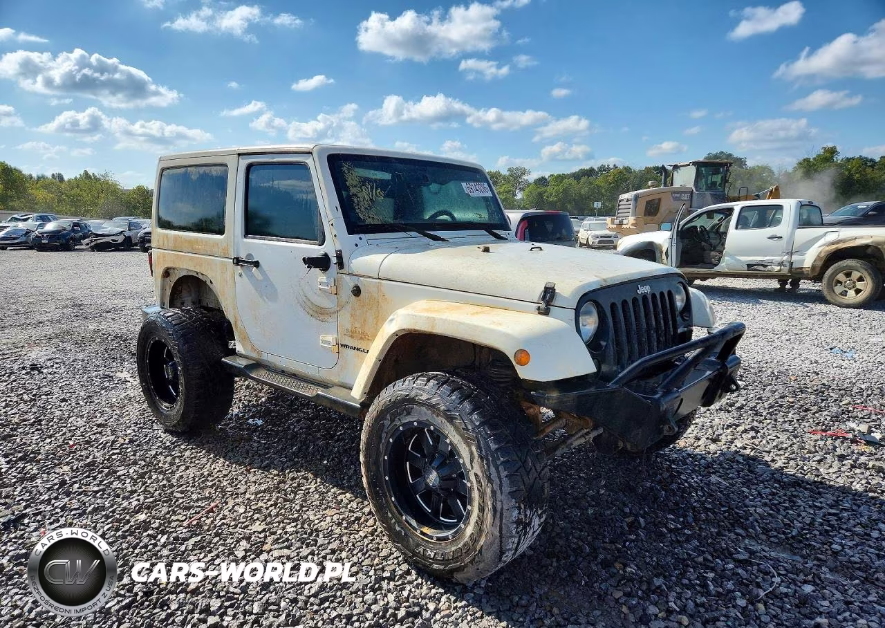 2013 Jeep Wrangler VIN:1C4GJWBG8DL628238 - 4