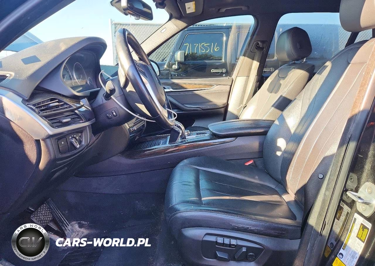 2018 BMW X5 xDrive35I VIN:5UXKR0C54J0X91901 - 7
