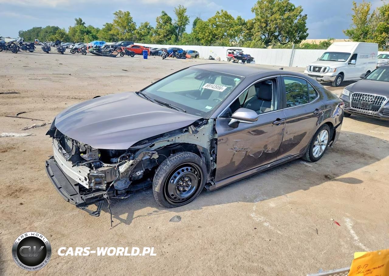 2023 Toyota Camry Le