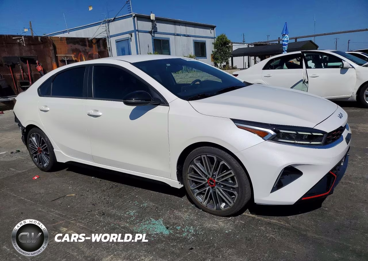 2023 Kia Forte Gt VIN:3KPF44AC9PE619227 - 4