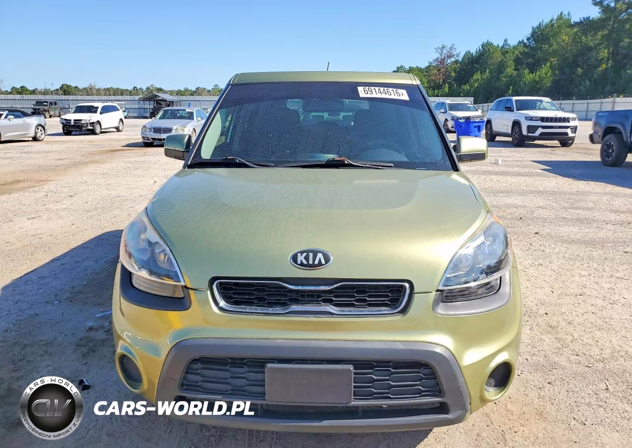 2012 Kia Soul Base VIN:KNDJT2A51C7447935 - 5