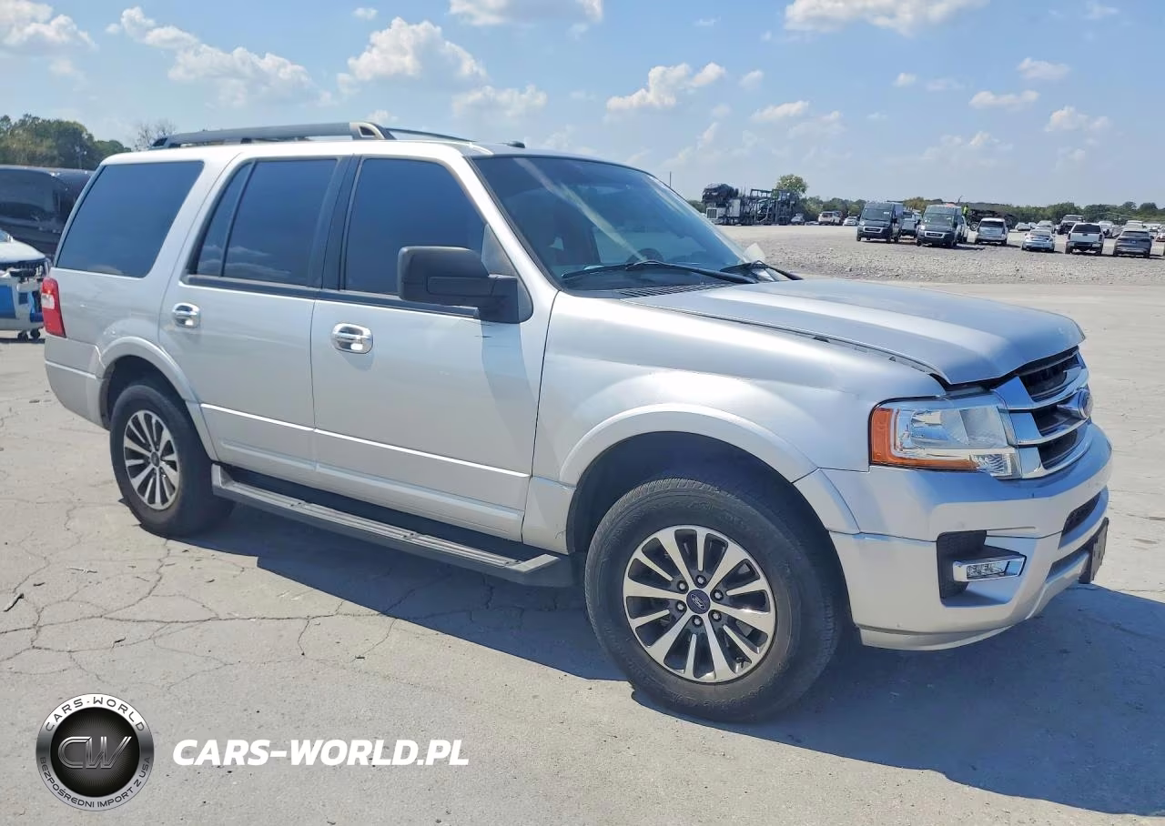 2017 Ford Expedition Xlt VIN:1FMJU1HT3HEA34151 - 4