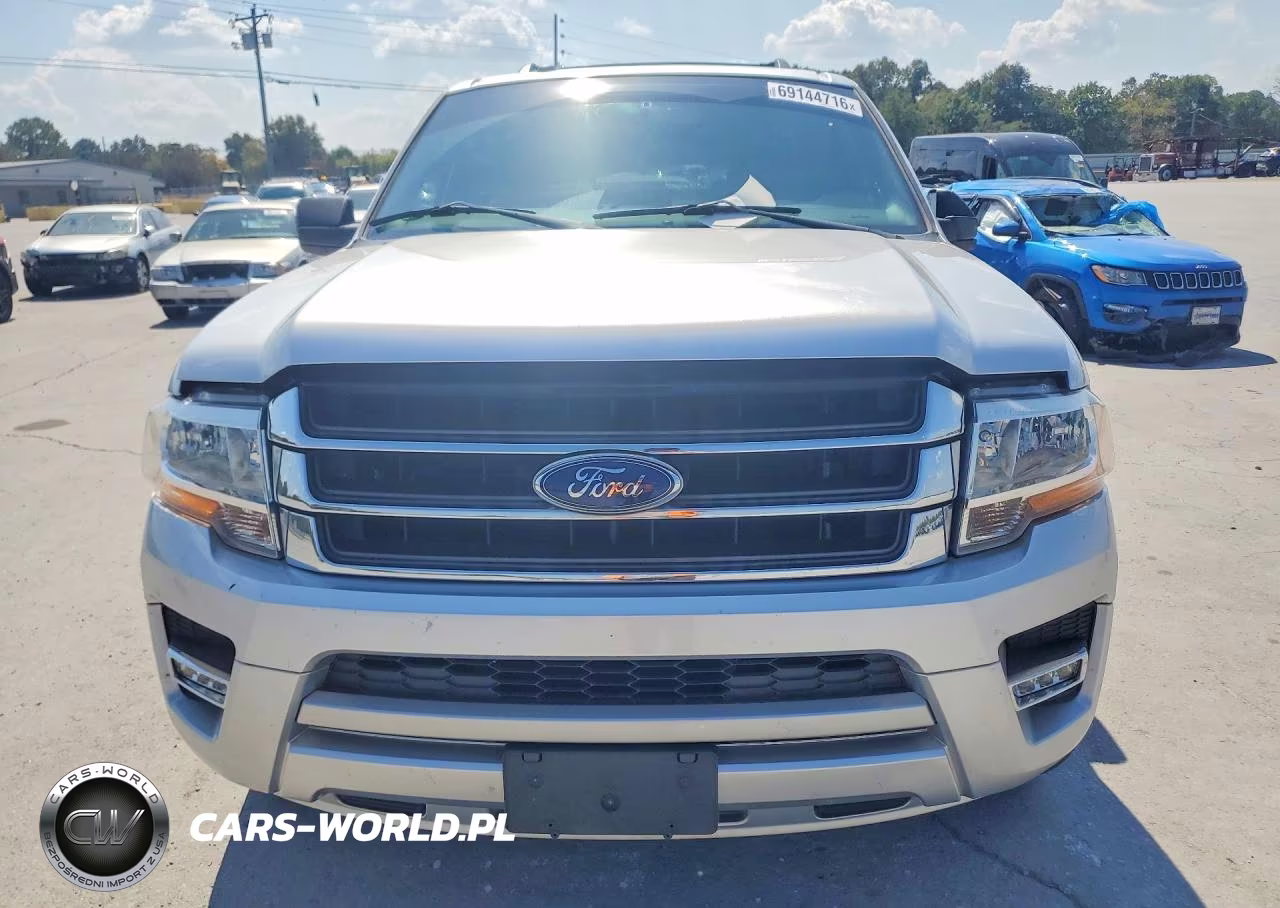 2017 Ford Expedition Xlt VIN:1FMJU1HT3HEA34151 - 5