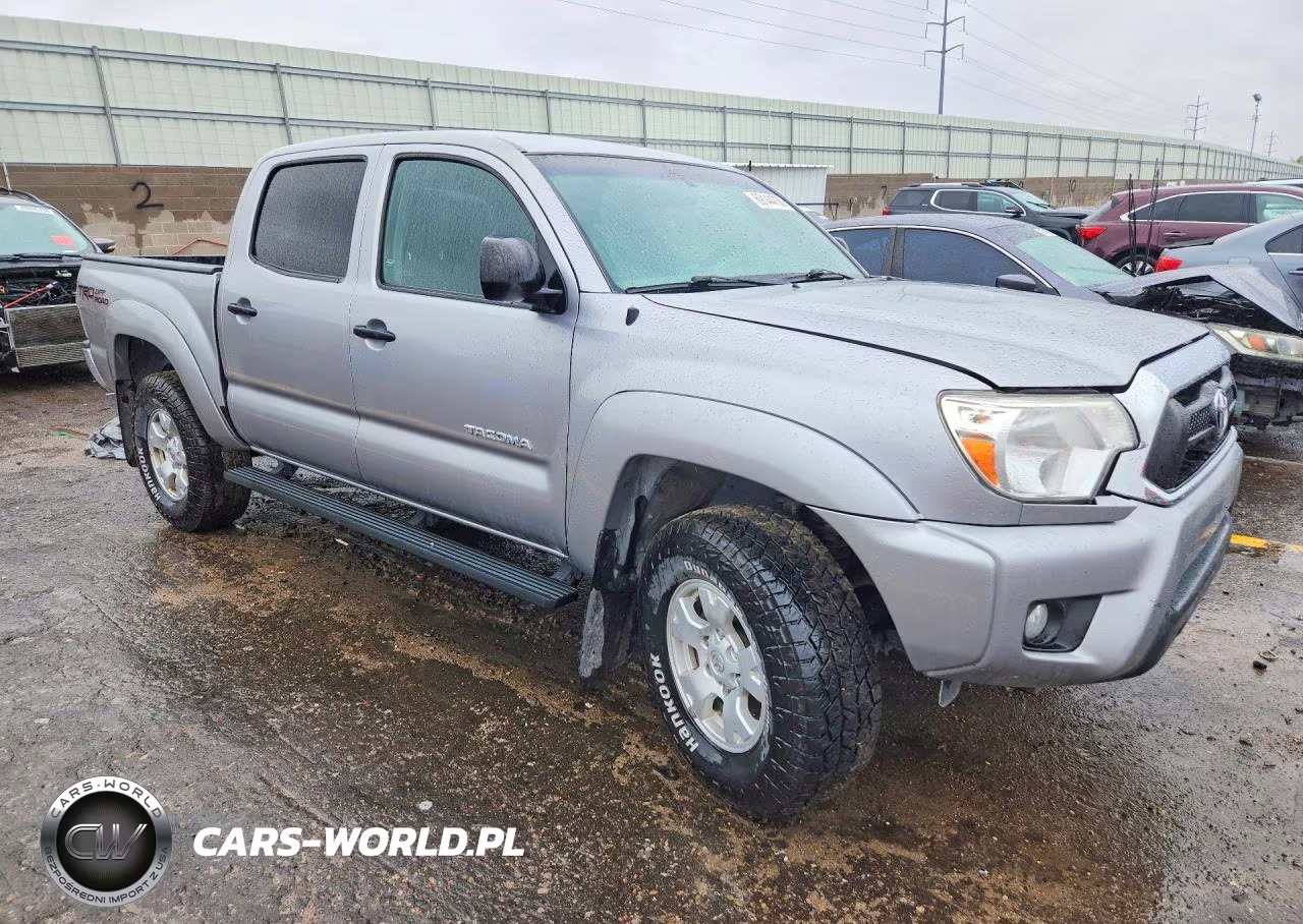 2014 Toyota Tacoma Double Cab VIN:3TMLU4EN3EM150315 - 4
