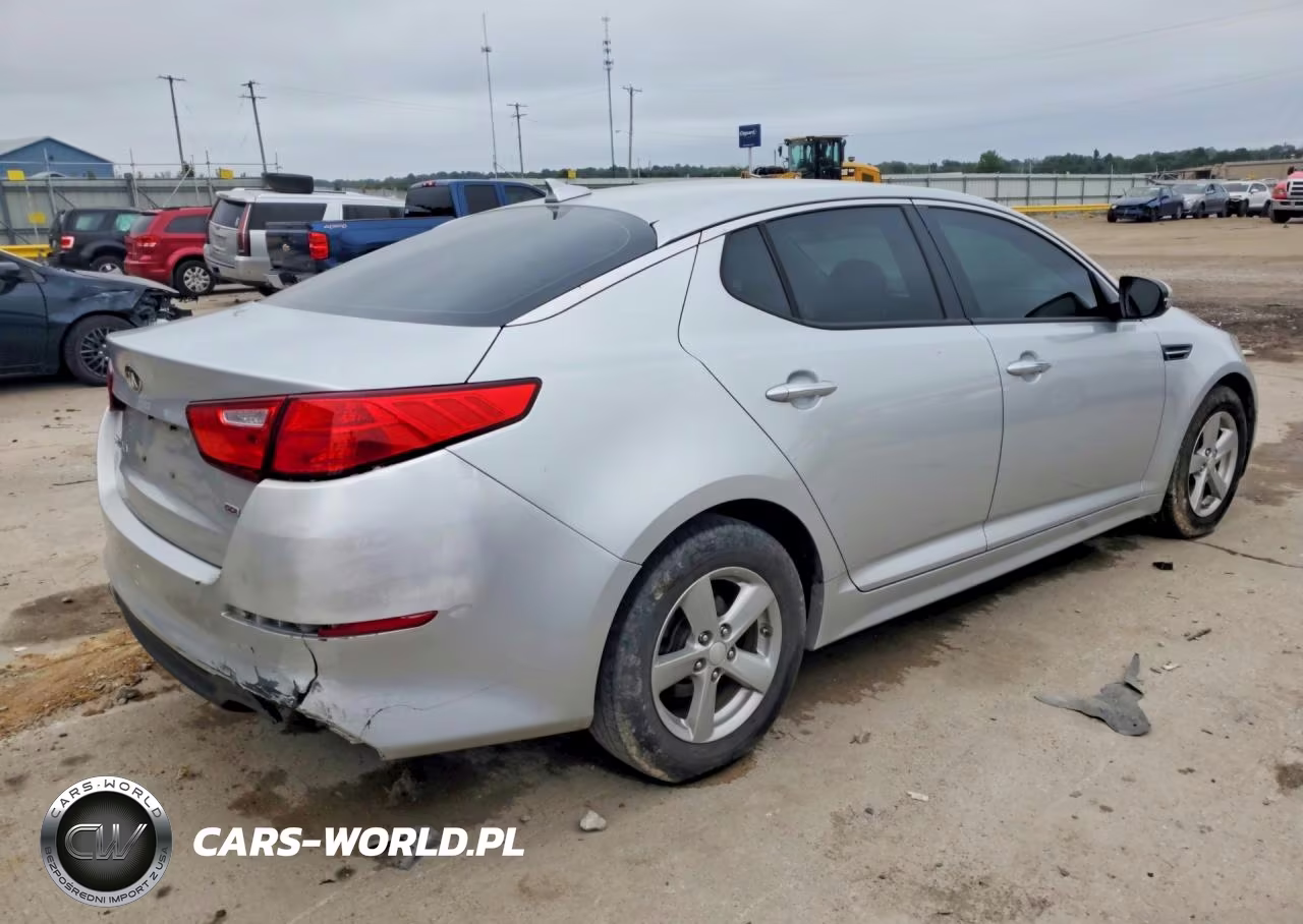 2015 Kia Optima Lx VIN:5XXGM4A74FG438002 - 3