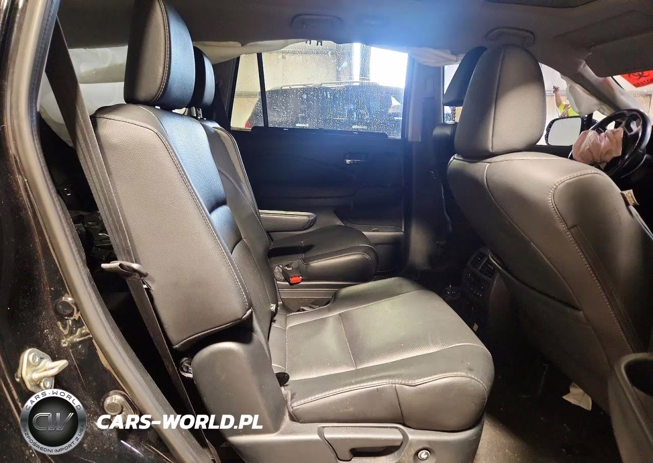 2020 Honda Pilot Elite VIN:5FNYF6H0XLB011652 - 11