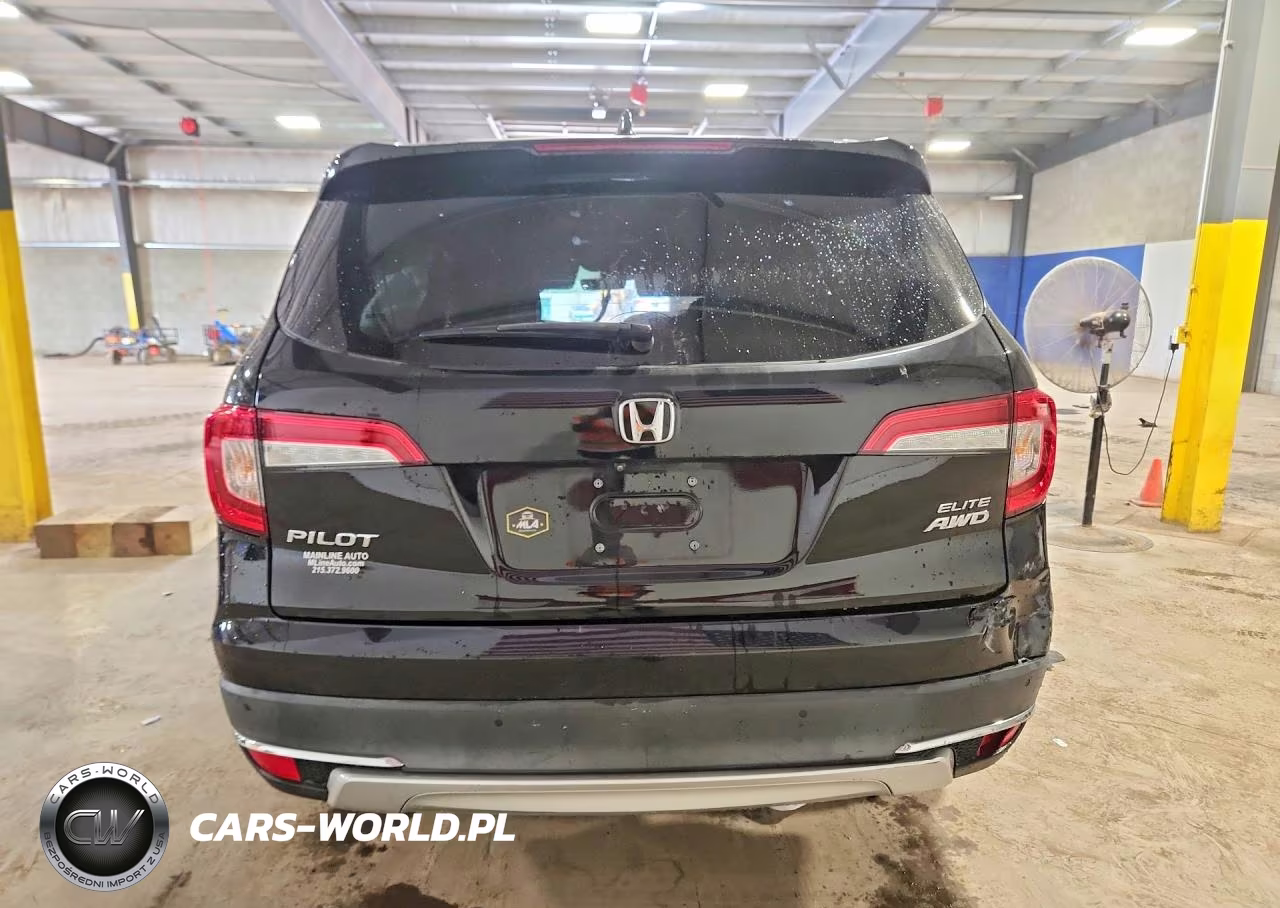 2020 Honda Pilot Elite VIN:5FNYF6H0XLB011652 - 6