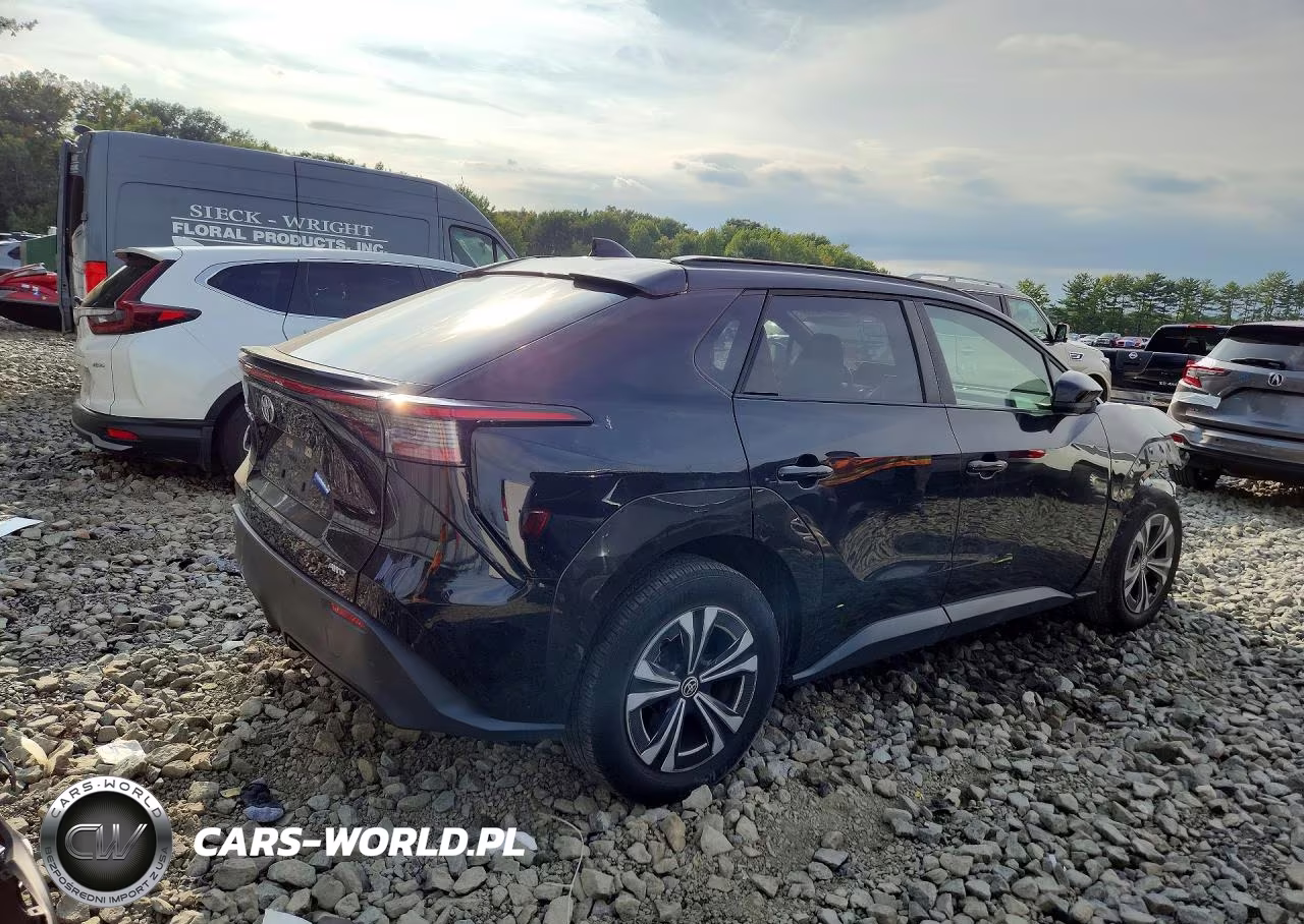 2023 Toyota Bz4X Xle VIN:JTMABACA3PA025312 - 3