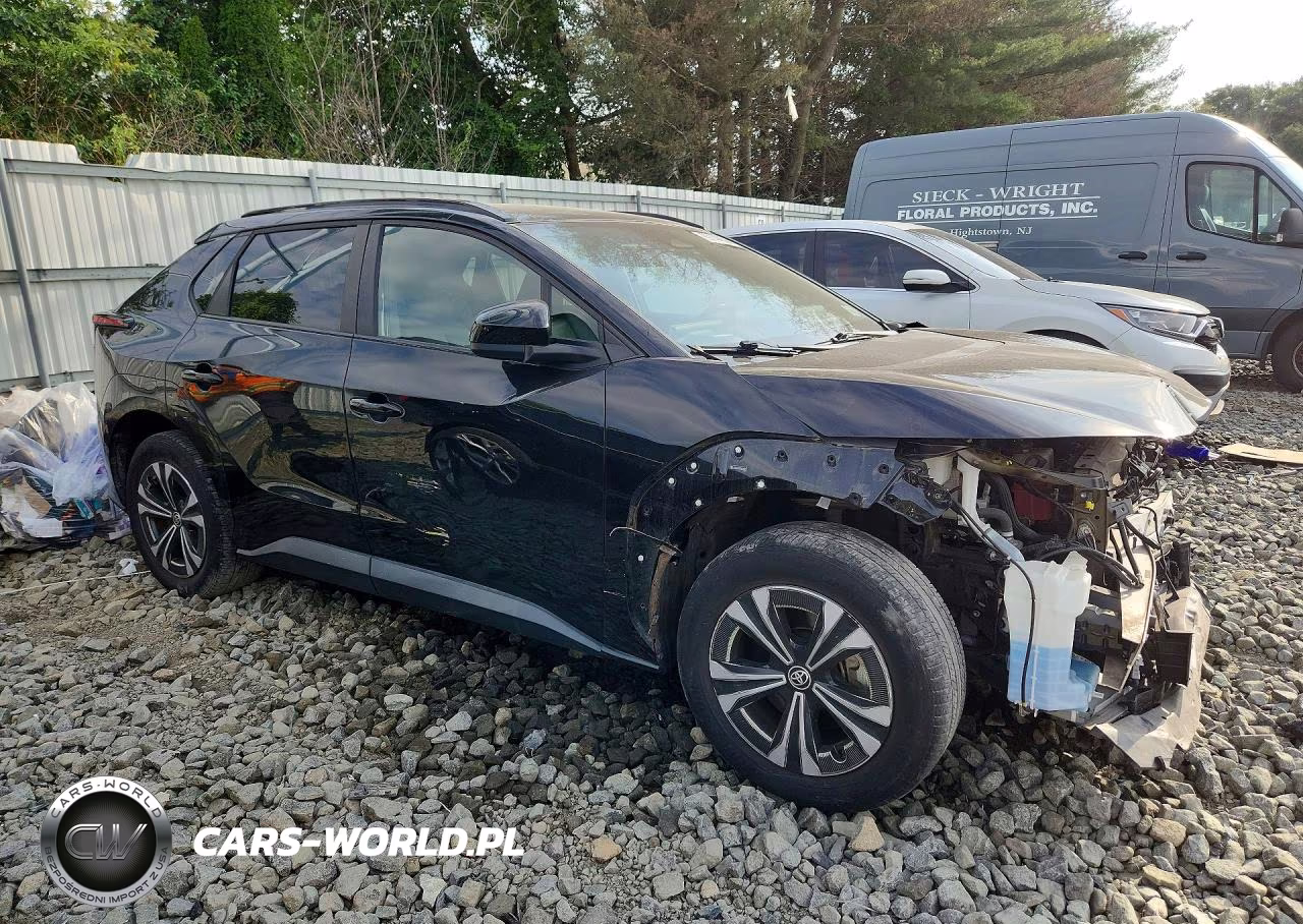 2023 Toyota Bz4X Xle VIN:JTMABACA3PA025312 - 4