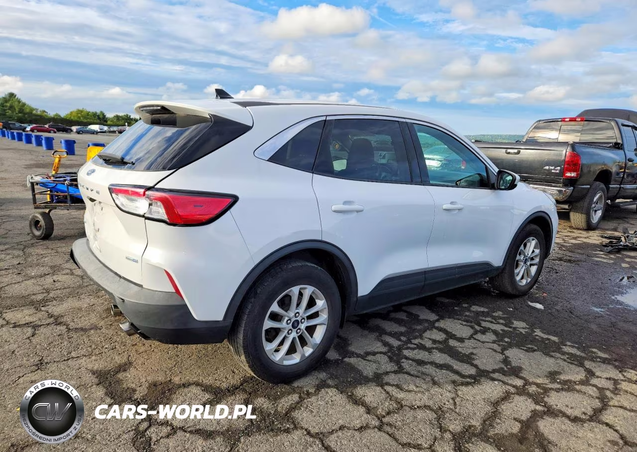 2020 Ford Escape Se VIN:1FMCU9G62LUA85237 - 3