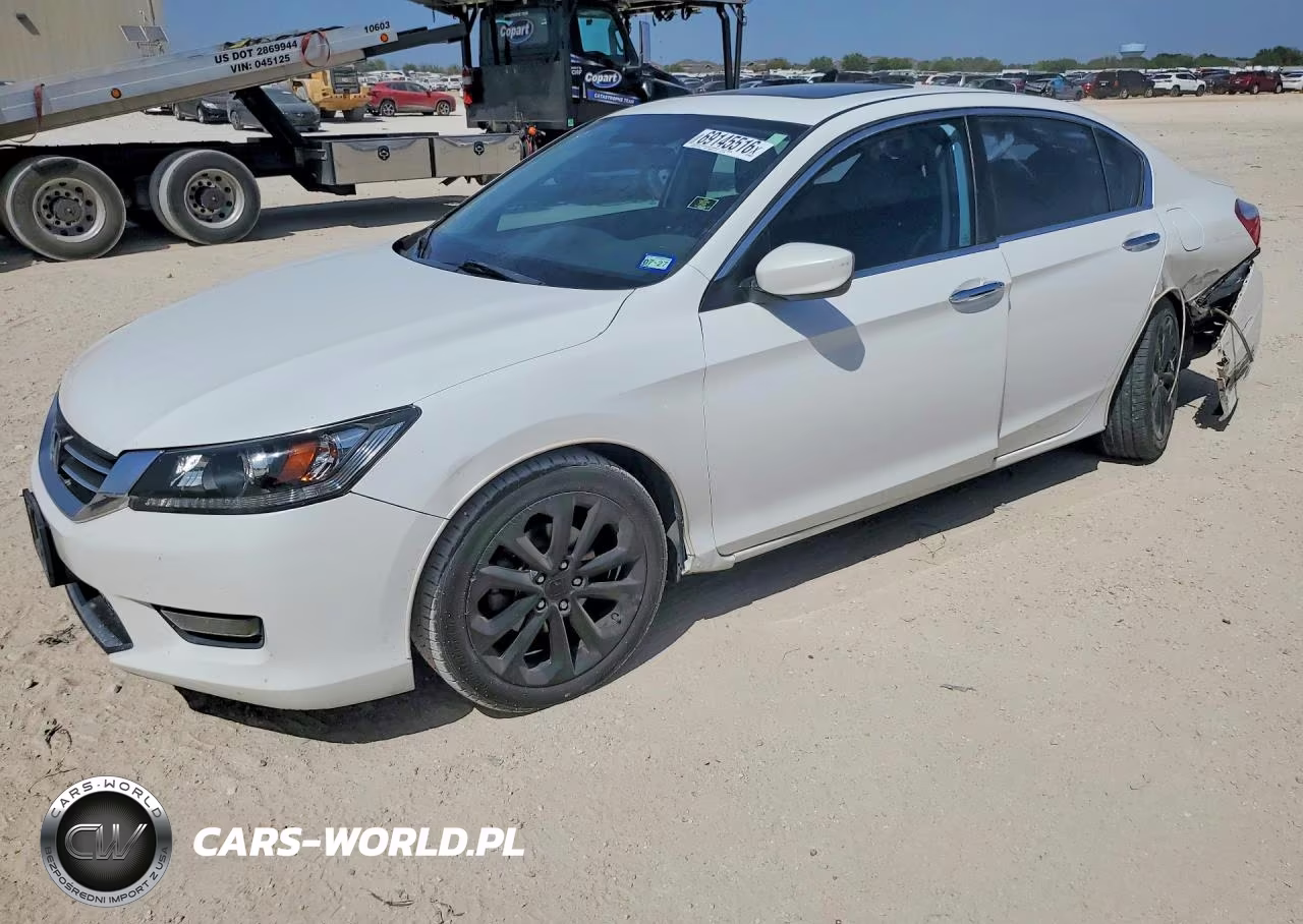 2015 Honda Accord Sport VIN:1HGCR2F59FA128260 - 1