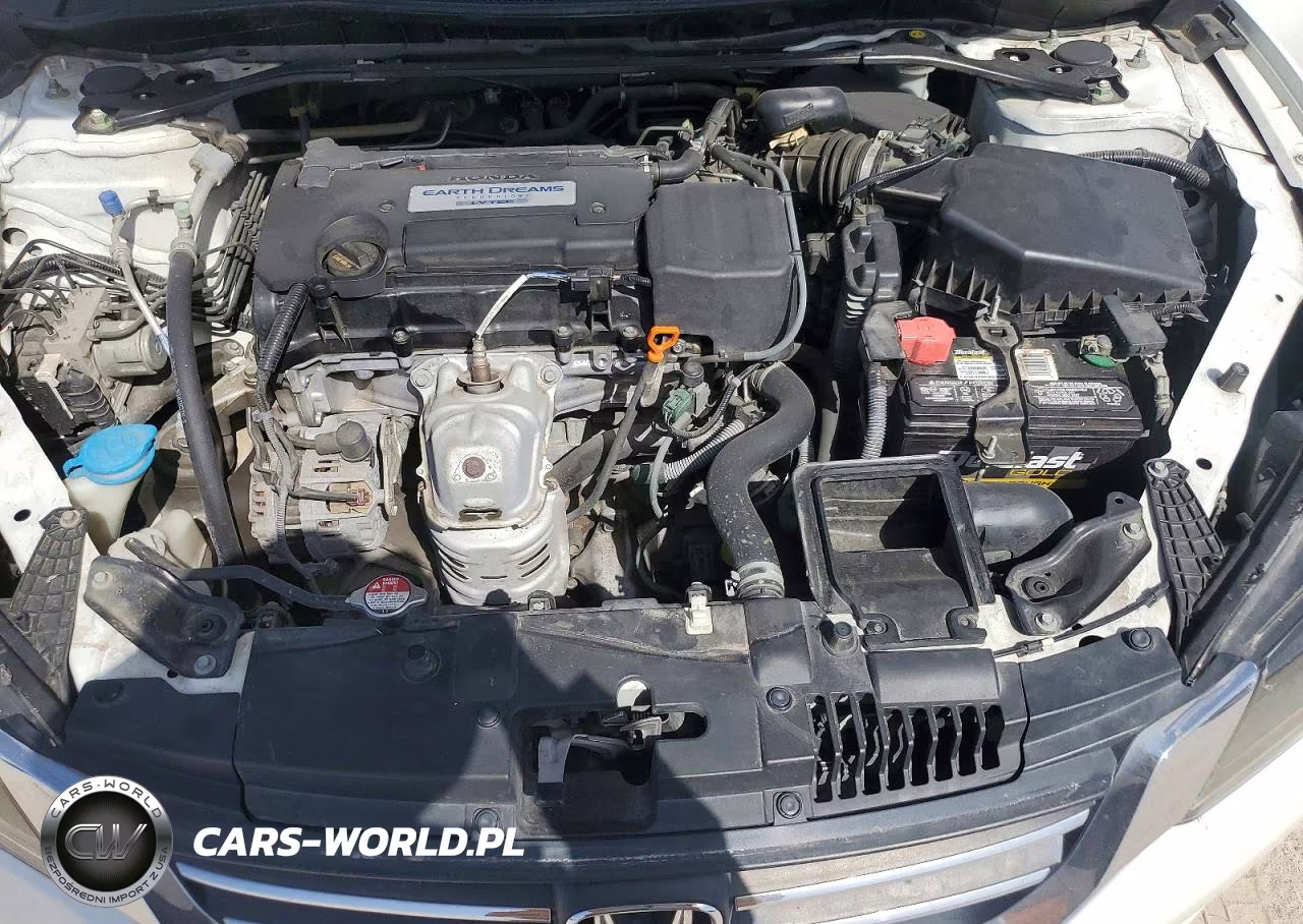 2015 Honda Accord Sport VIN:1HGCR2F59FA128260 - 11