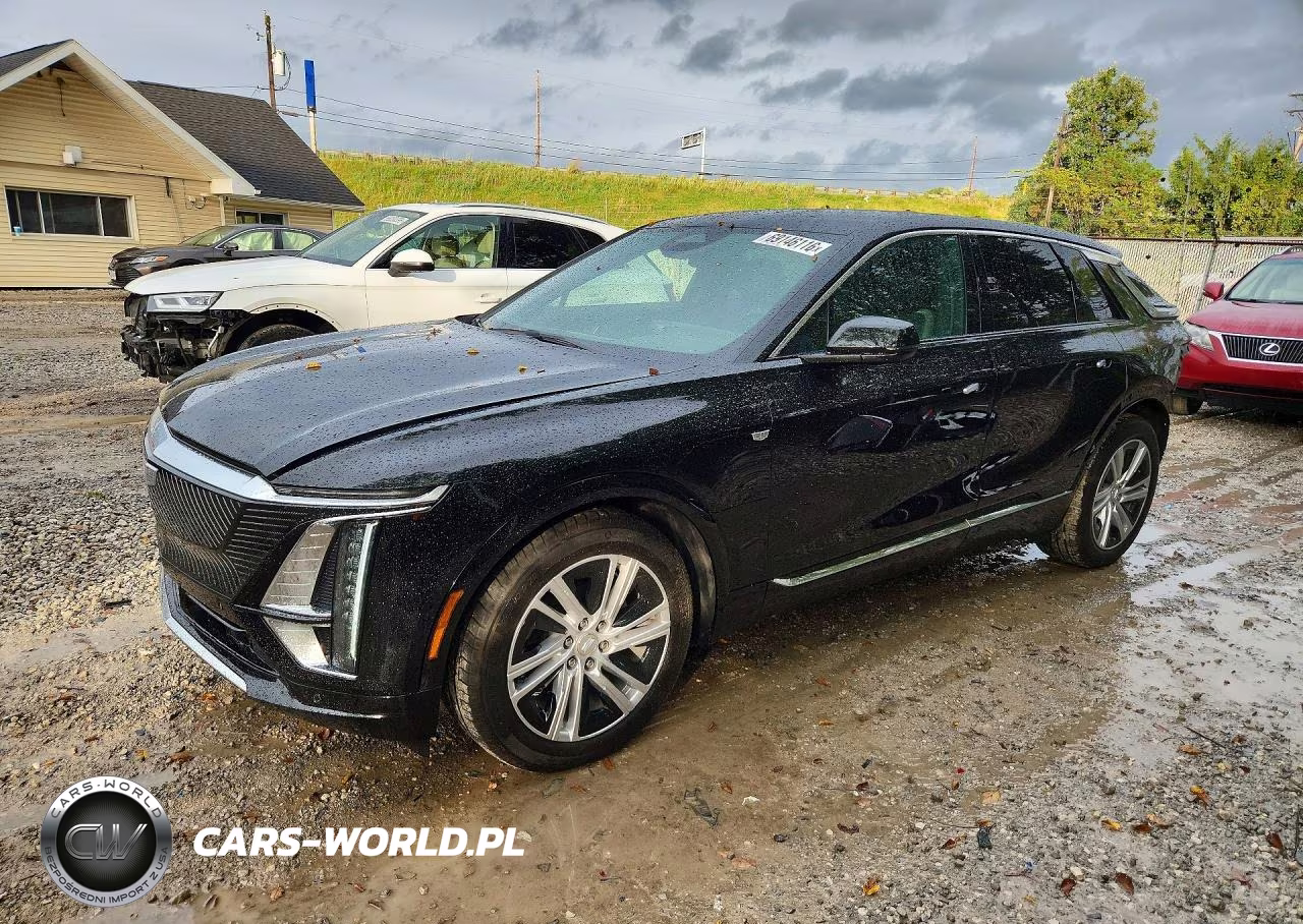 2024 Cadillac Lyriq Tech