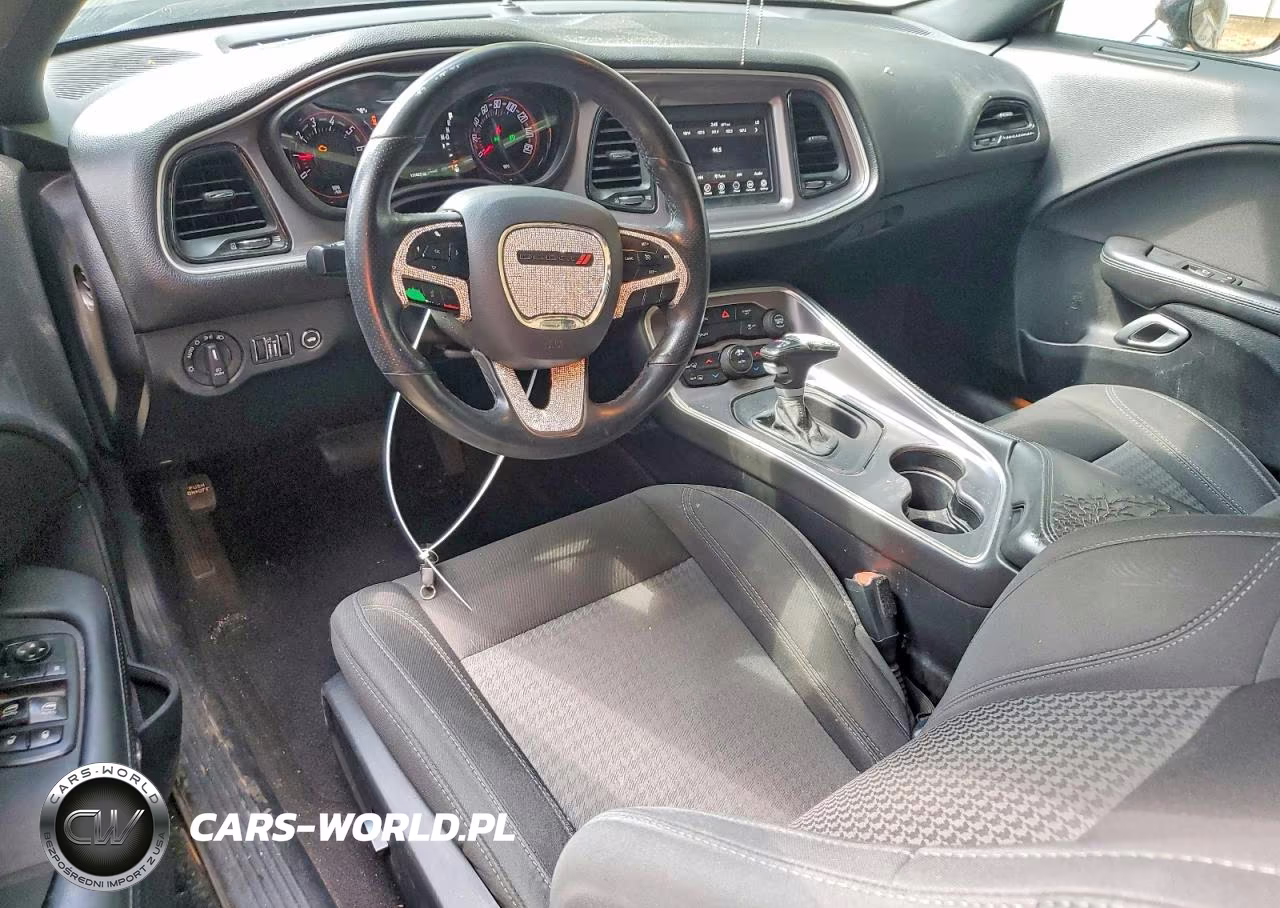 2019 Dodge Challenger Sxt VIN:2C3CDZAG9KH557610 - 8