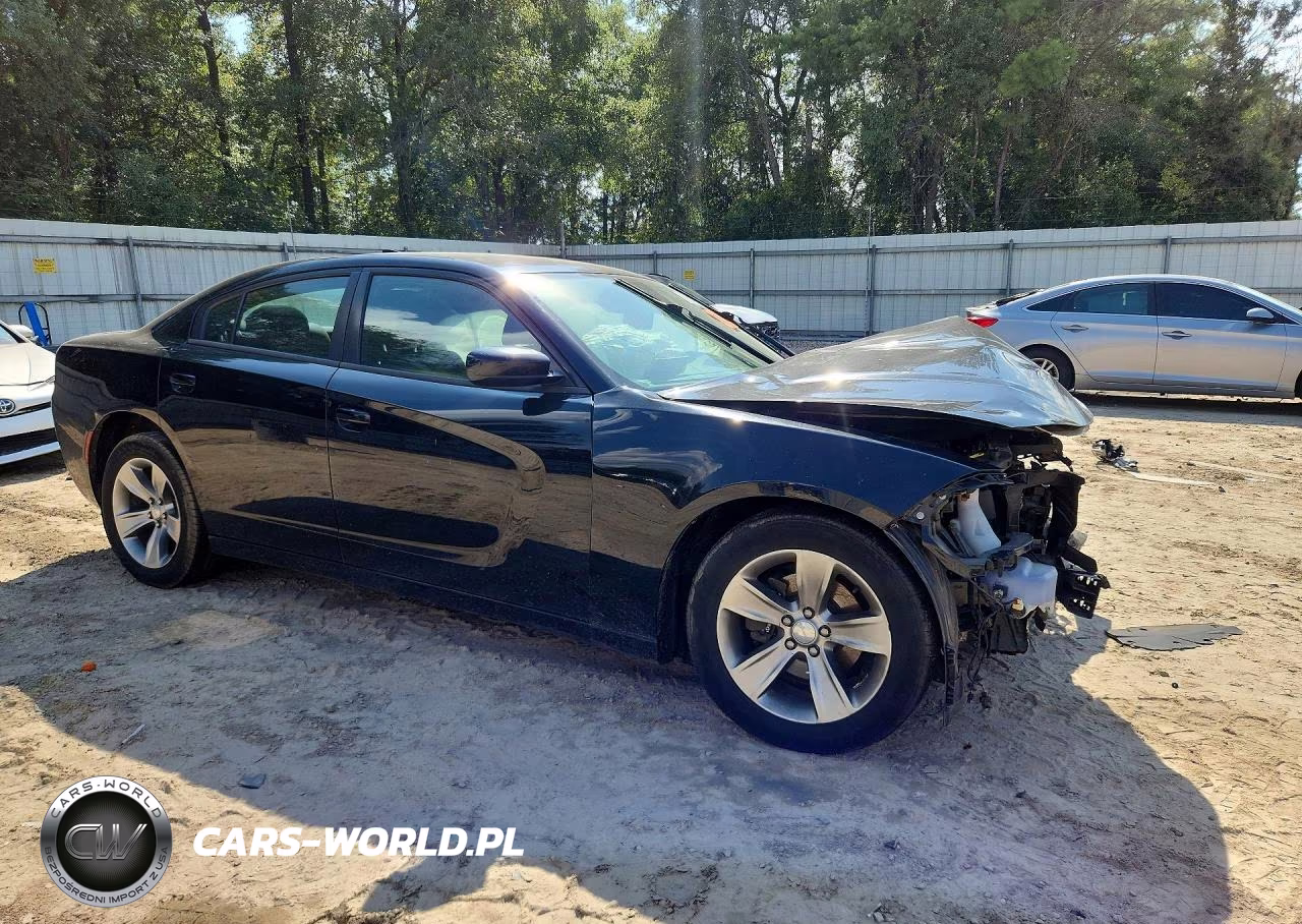 2018 Dodge Charger Sxt Plus VIN:2C3CDXHG8JH156655 - 4