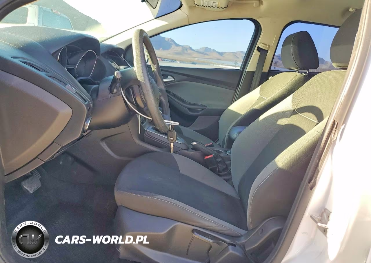 2013 Ford Focus Se VIN:1FADP3K26DL363135 - 7