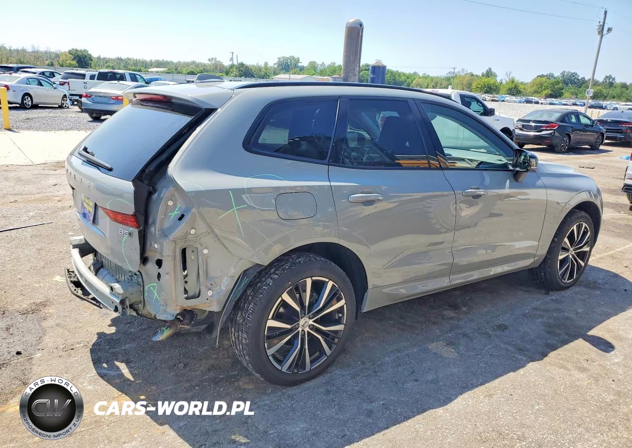 2025 Volvo Xc60 Plus VIN:YV4M12RC3S1074868 - 3