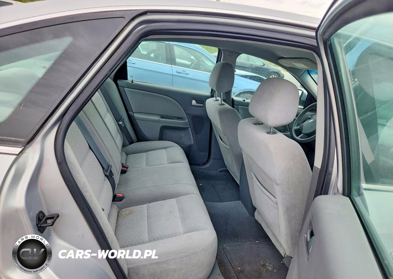 2005 Ford Five Hundred Se VIN:1FAFP23155G133783 - 10