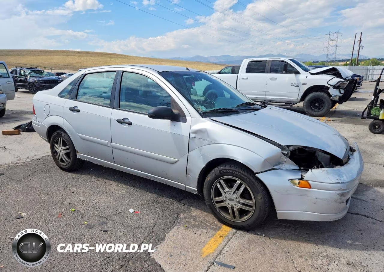 2004 Ford Focus Se Comfort VIN:1FAFP34374W103212 - 4