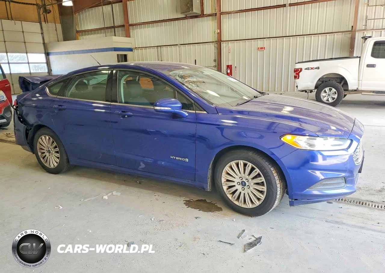 2016 Ford Fusion Se Hybrid VIN:3FA6P0LU2GR264776 - 4