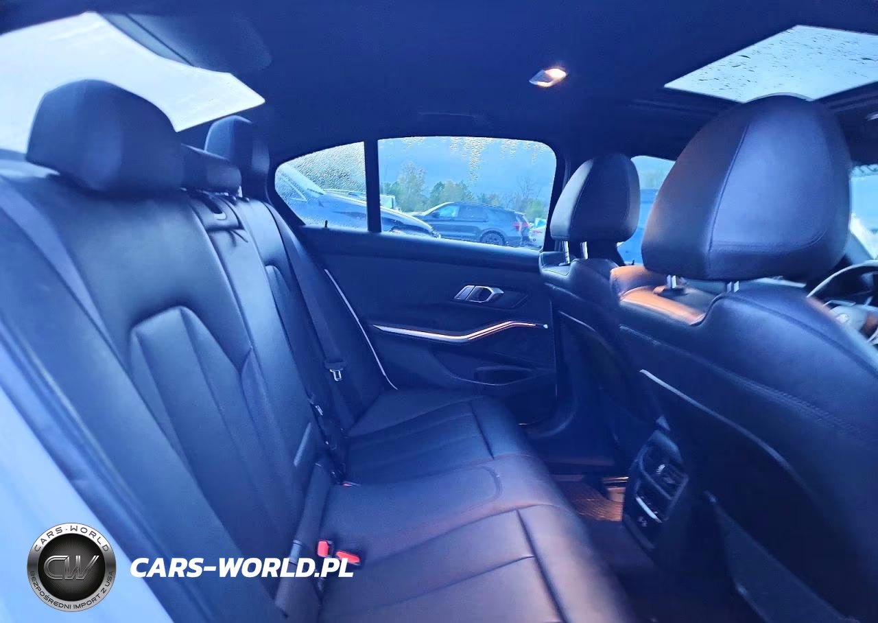 2021 BMW 330Xi VIN:3MW5R7J05M8C18494 - 10