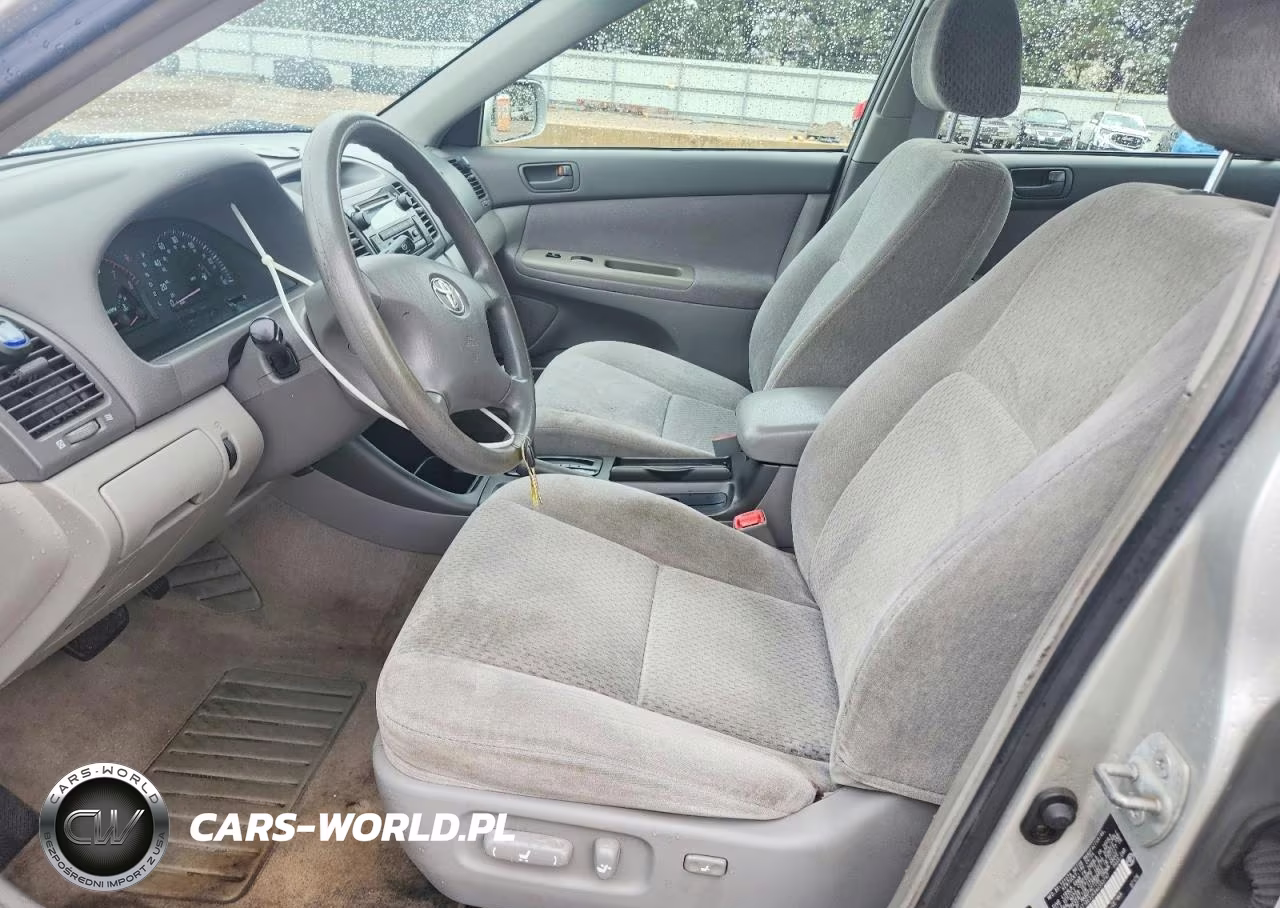 2004 Toyota Camry Le VIN:4T1BE32K84U352747 - 7