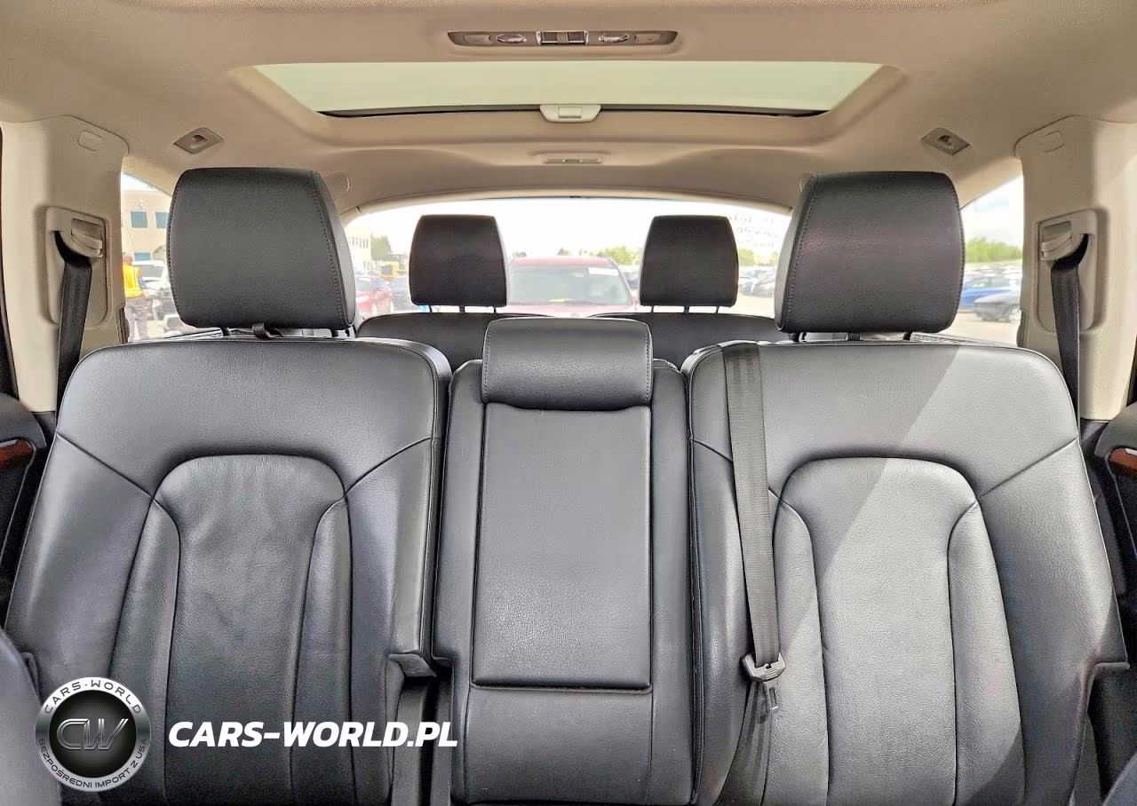 2015 Audi Q7 Premium Plus VIN:WA1LGAFE9FD029722 - 10